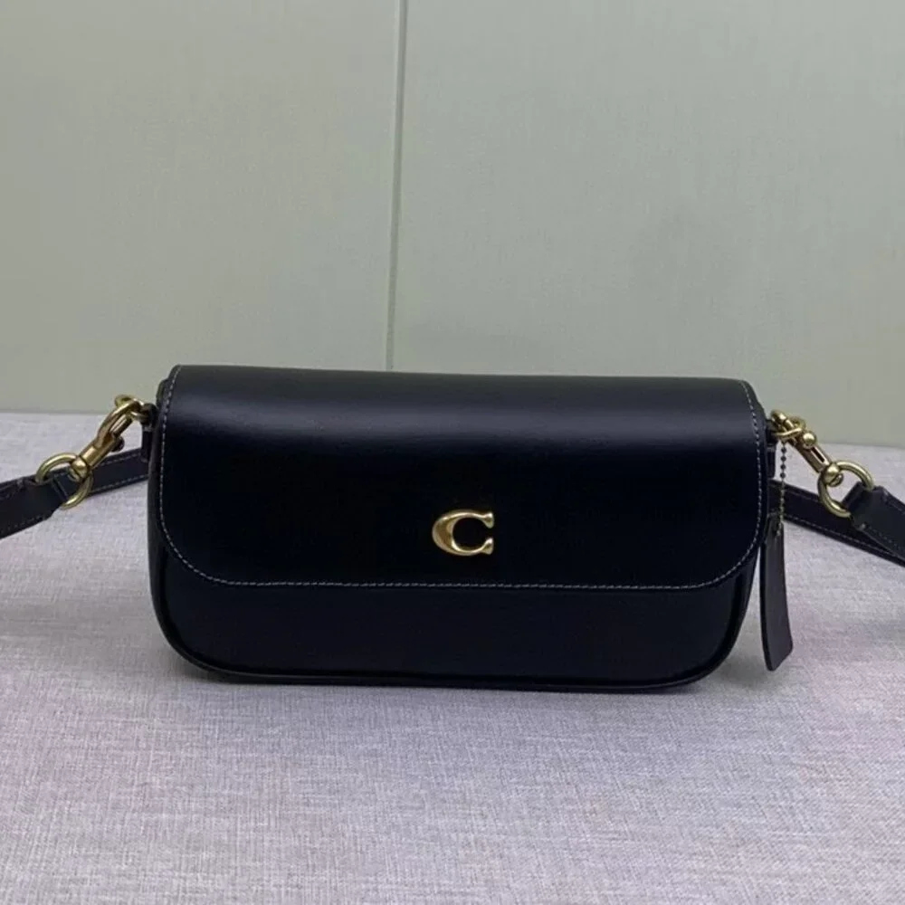 The Coach Brook Chain bag - Picture 2 of 7